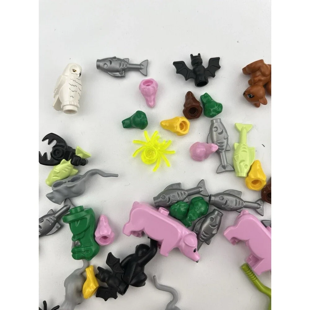 LEGO LOT Animal Minifig Lot 50+ Pieces As Shown